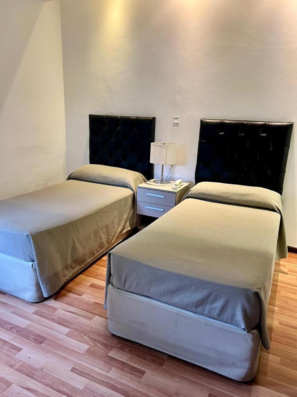 Hotel Vina De Italia Κόρδοβα Εξωτερικό φωτογραφία